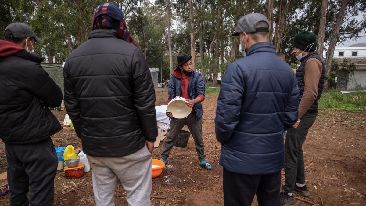 Visita de López Aguilar a Las Raíces