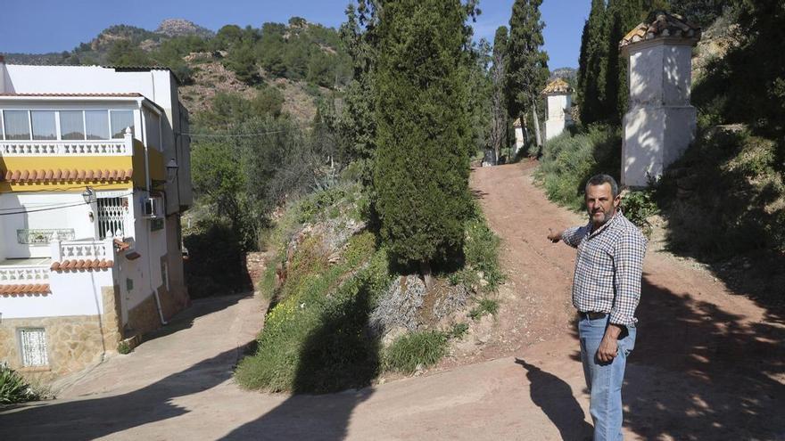 Segart persigue un acceso digno al cementerio