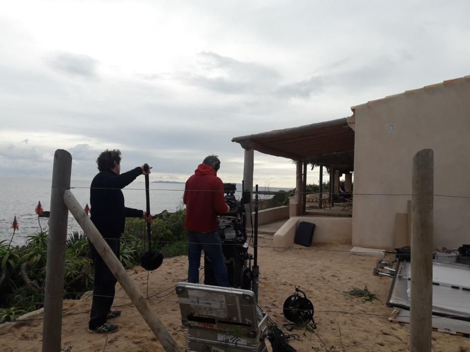 Juliette Binoche y Guillaume Canet ruedan en s'Estanyol