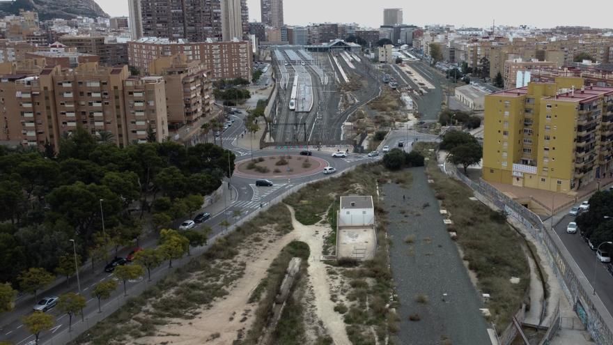 El PP de Alicante recupera una concejal para aprobar el proyecto del Parque Central