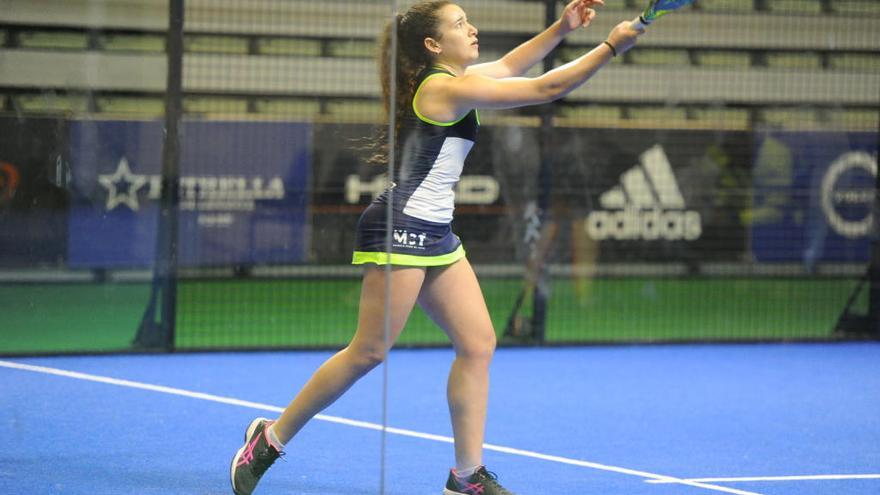 La joven murciana Araceli Martínez, ayer en su partido de octavos de final