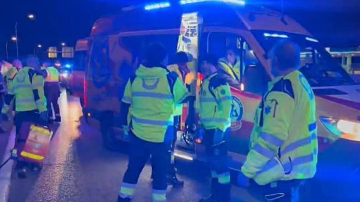 Un motorista de 23 años sufre un grave accidente en la A-42 y es trasladado muy grave al hospital.