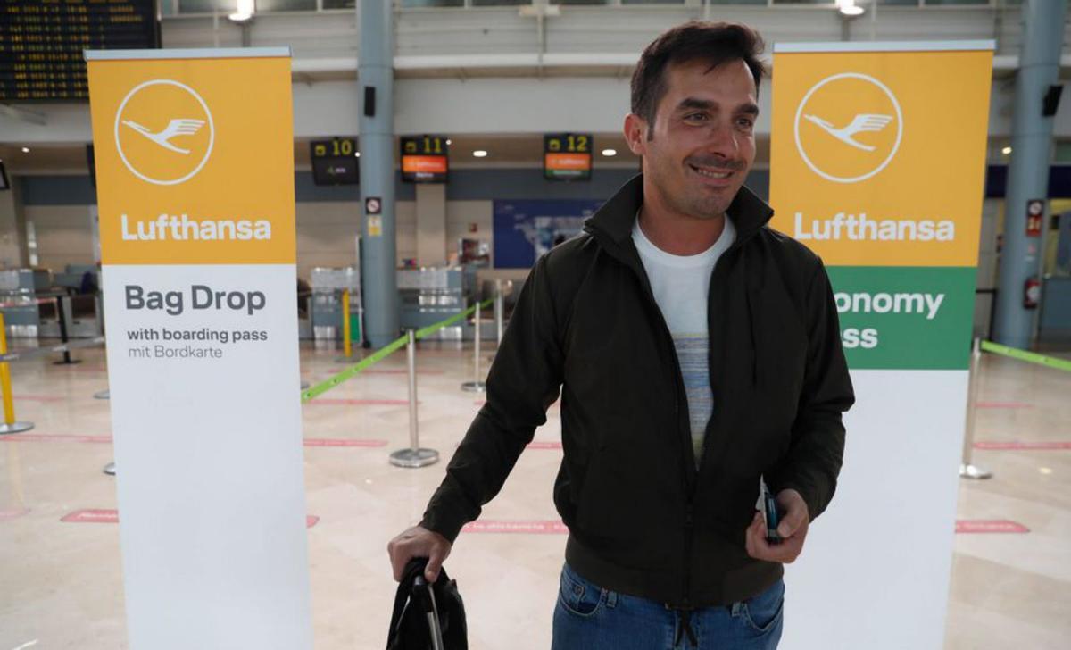 Lufthansa aterriza con 115 pasajeros de Fráncfort en Asturias, un destino al alza
