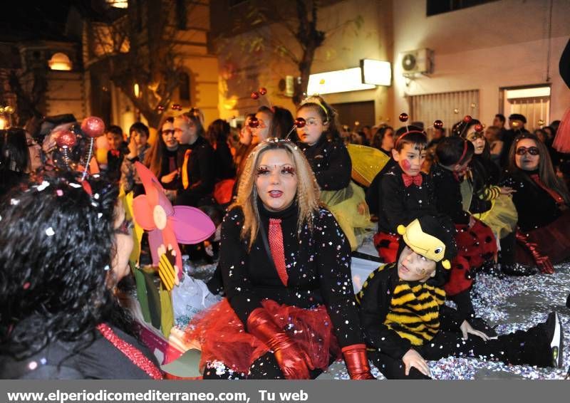 GALERÍA DE FOTOS - Fiesta de Carnaval en el Grao de Castellón