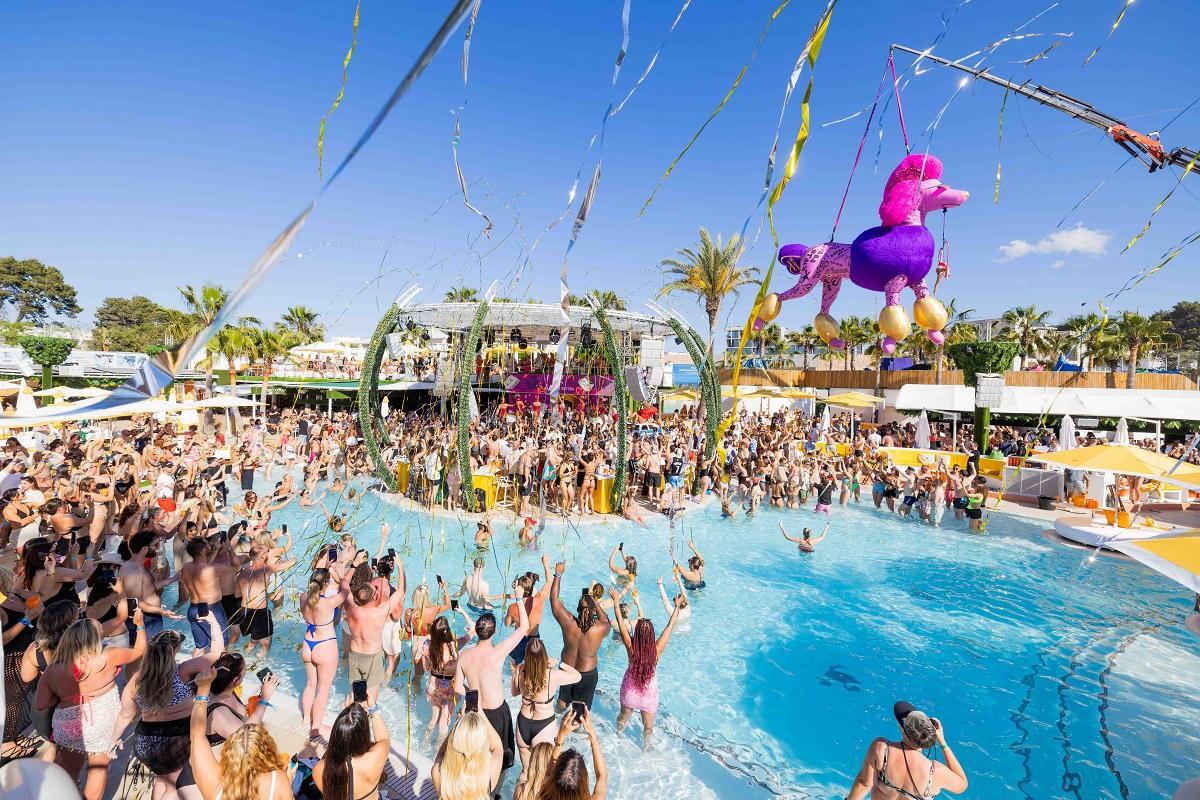 El 1 de mayo, O Beach levantará el telón del verano ibicenco con su ya tradicional Grand Opening.