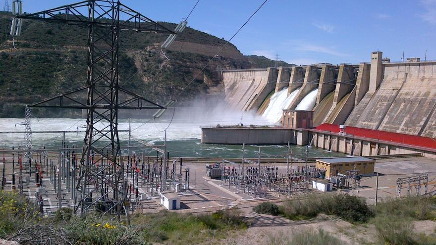 La hidroeléctrica de Mequinenza, la décima más grande de España, se parará si sigue sin llover