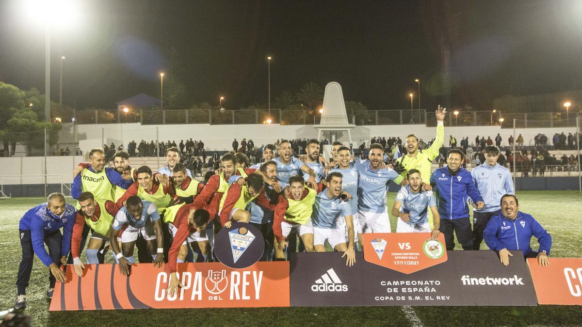 El CFI Alicante tras clasificarse para la Copa del Rey