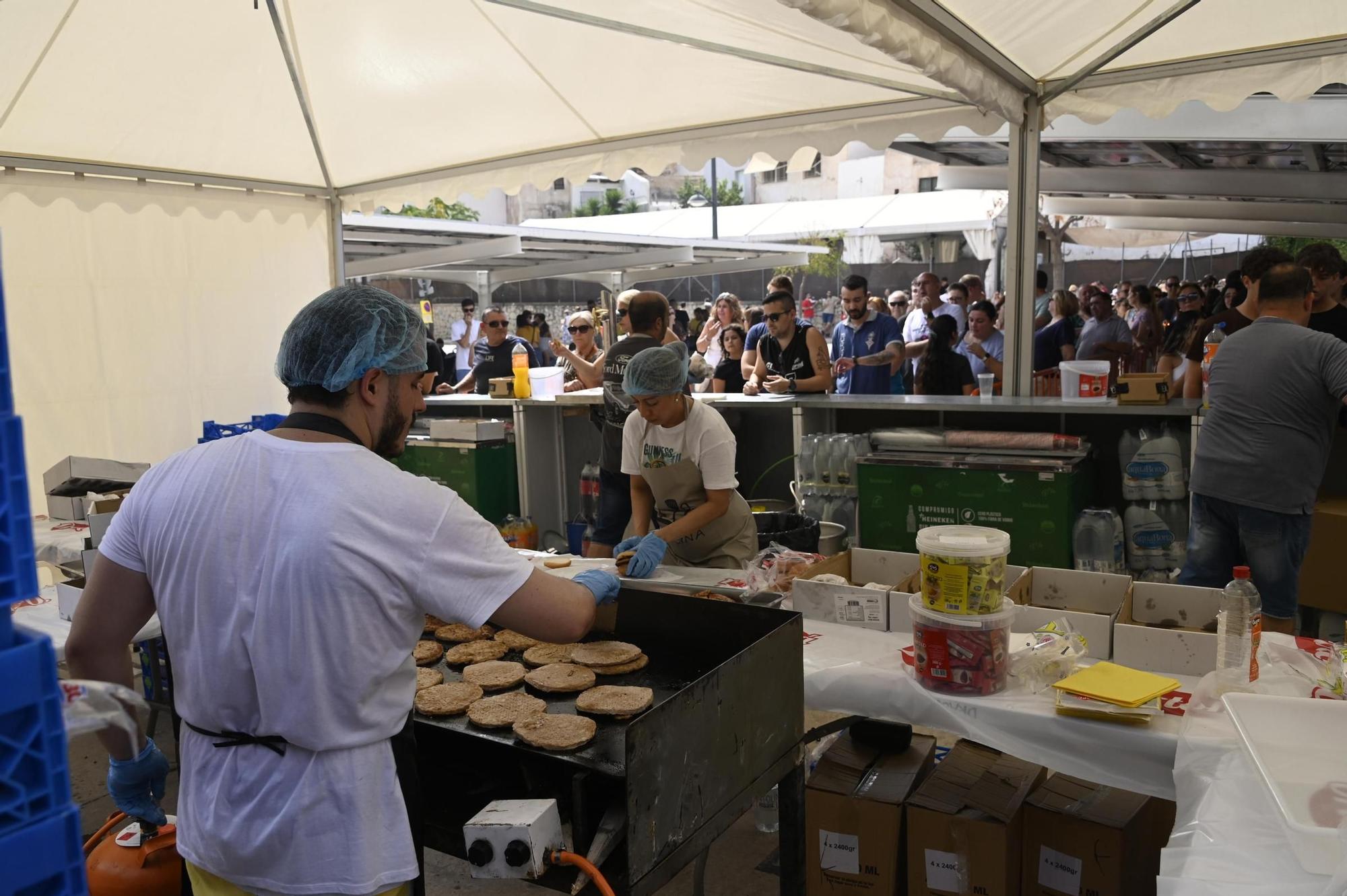 Así ha sido la fiesta de la hamburguesa en Crevillent