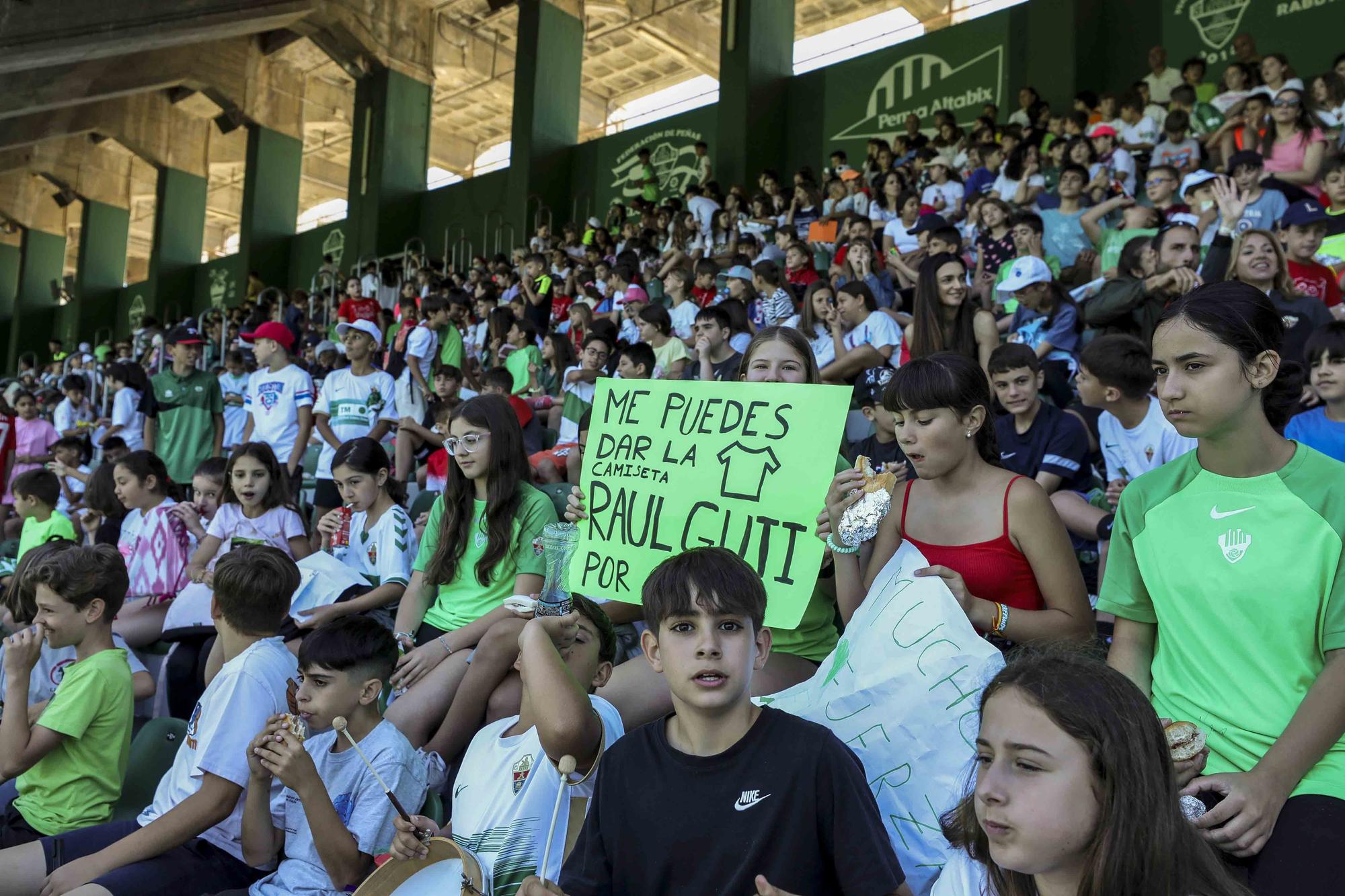 El sentimiento por el Elche se mantiene a pesar del descenso