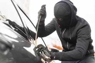 Esta pieza del coche es la más deseada por los ladrones y no es la batería