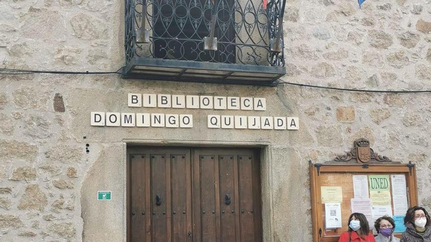 La biblioteca municipal de Navalmoral de la Mata se reforma y se dedica a Domingo Quijada