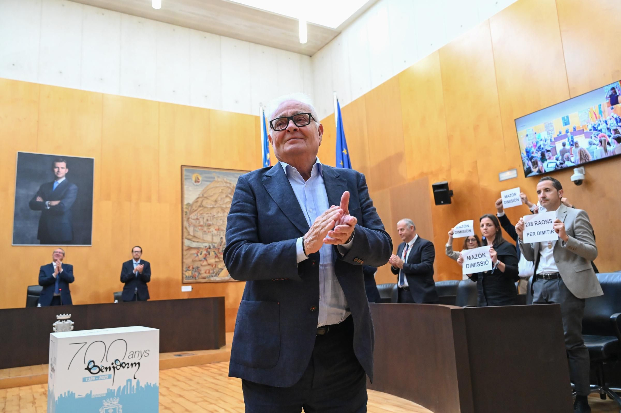 Celebración del Día de Europa en Benidorm y entrega de la distinción a Enrique Ballester