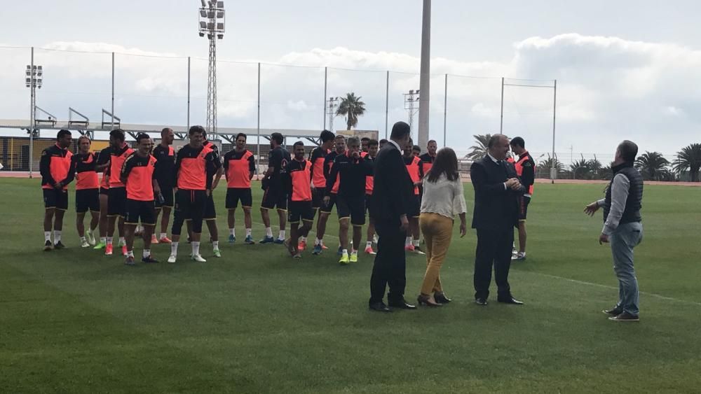 Entrenamiento de la UD Las Palmas en el campo de fútbol de El Hornillo