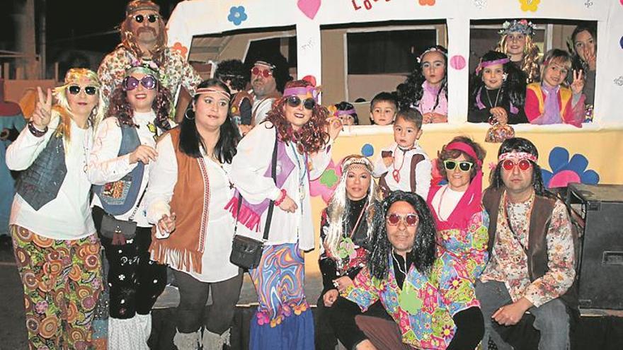 El desfile de Carnaval cita a más de 250 asistentes