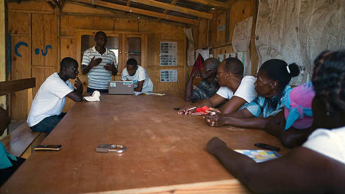 Mesa de Cabecera Haití