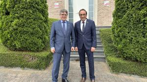 Carles Puigdemont y Josep Rull, en Waterloo