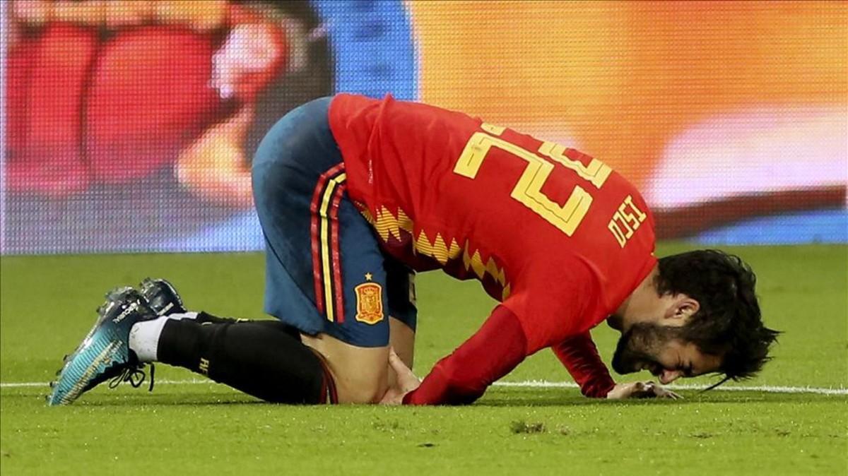 Isco sufrió un fuerte golpe en el partido de España ante Costa Rica