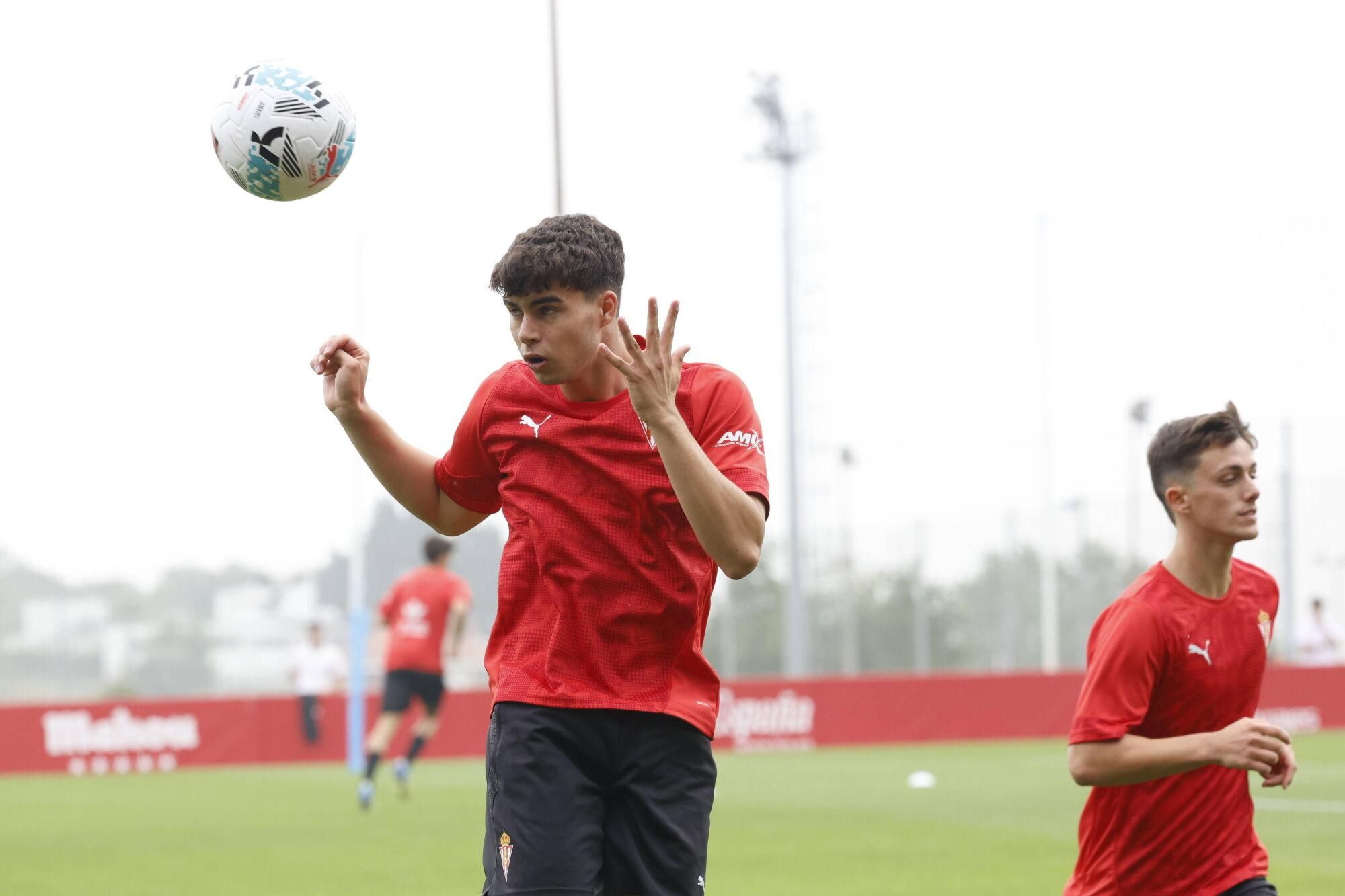 EN IMÁGENES: Primer entrenamiento de Sporting tras el regreso de las vacaciones