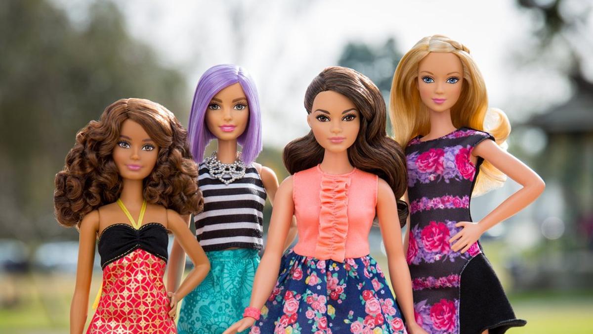 Curvy, Petite y Tall, así son las nuevas muñecas de Barbie - Woman