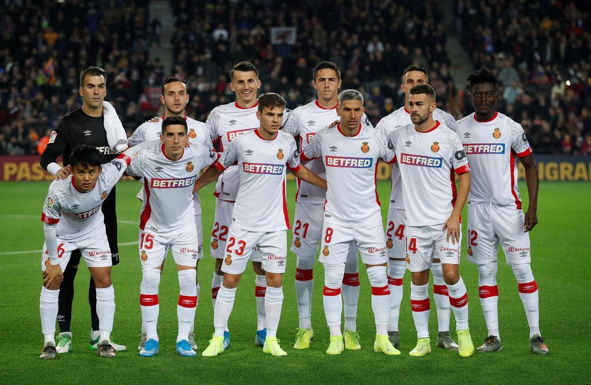 Dani Rodríguez en su debut en el Camp Nou con el Real Mallorca