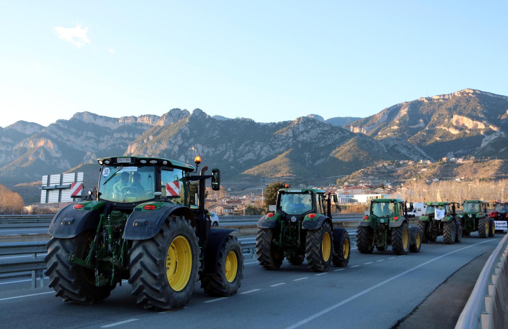 Tractorada de Berga a Guardiola de Berguedà a la C-16