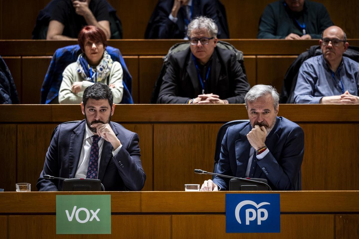 Gobierno PP-Vox, parte 2: la inmigración, la desregulación y la vivienda  serán claves en el pacto aragonés