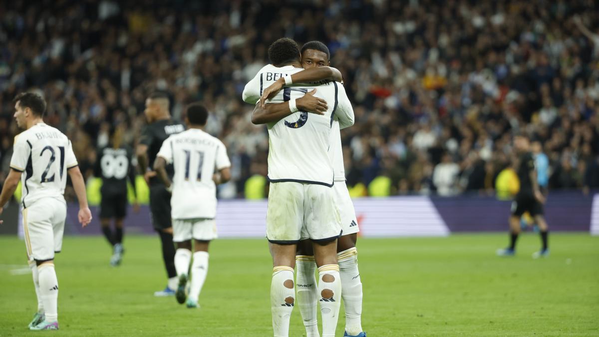Resumen, goles y highlights del Real Madrid 4 - 2 Nápoles de la Jornada 5 de la Fase de Grupos de la Champions League