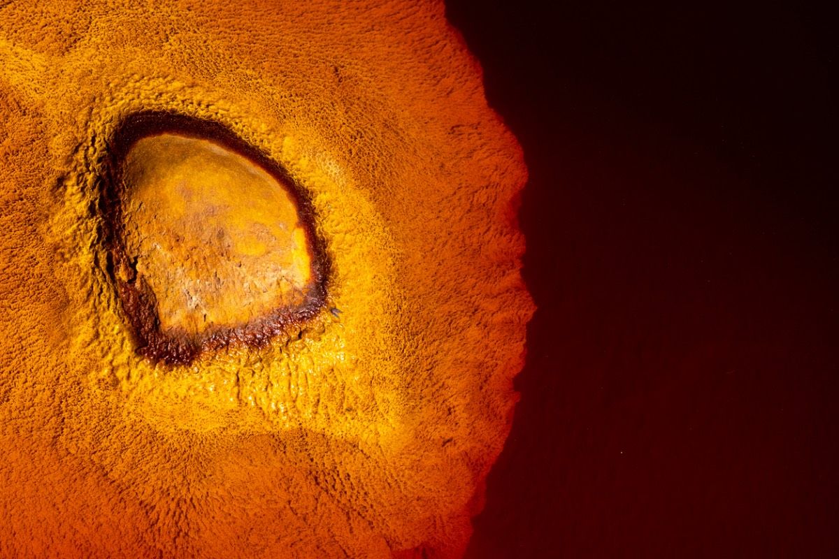 Los magíficos colores del río Tinto en Huelva