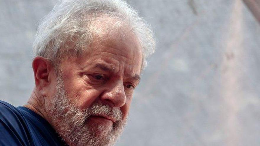 La defensa de Lula pide suspender el juicio que podría anular su condena