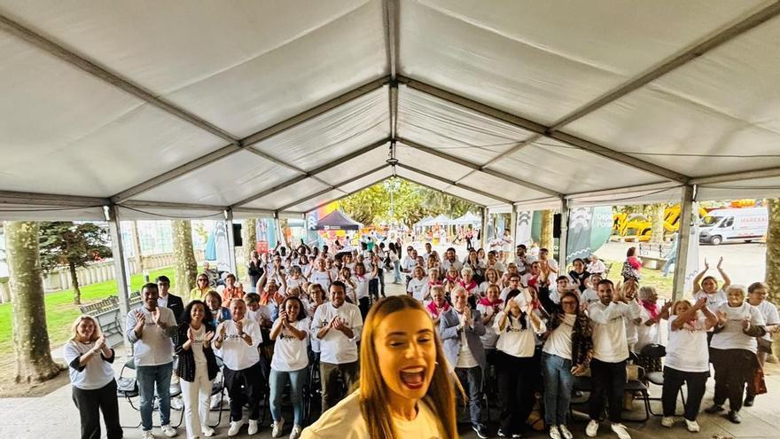 Medio millar de personas participan en el programa +Convivir