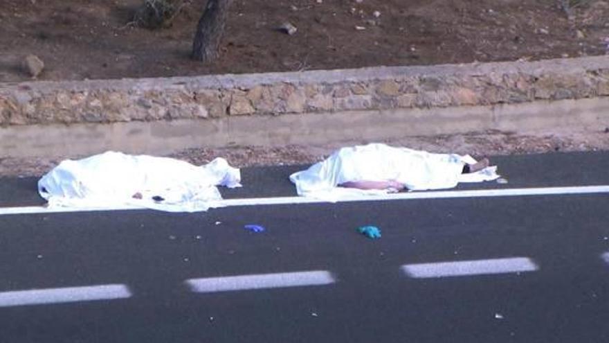 Tres muertos en un choque frontal entre dos turismos en Torrevieja