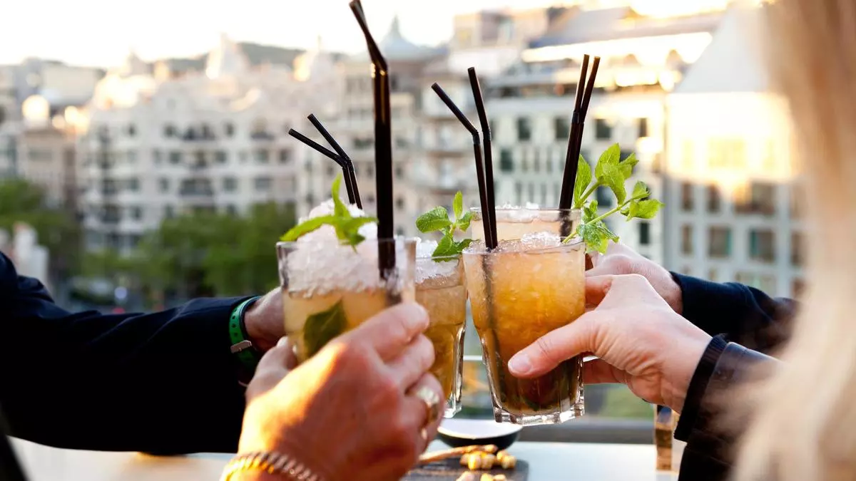 Los expertos avisan: Las 3 bebidas que disparan la posibilidad de sufrir un ictus