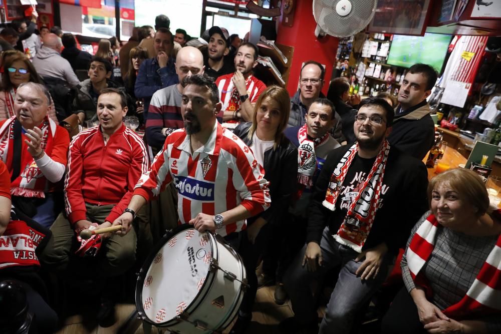 Derbi asturiano: Aficionados del Sporting viviendo el partido