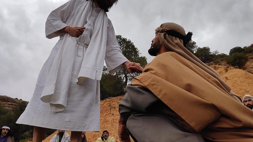 El Drama de la Cruz de Alcorisa (Teruel) se suspende ante el intenso aguacero caído en el Calvario del S.XVI