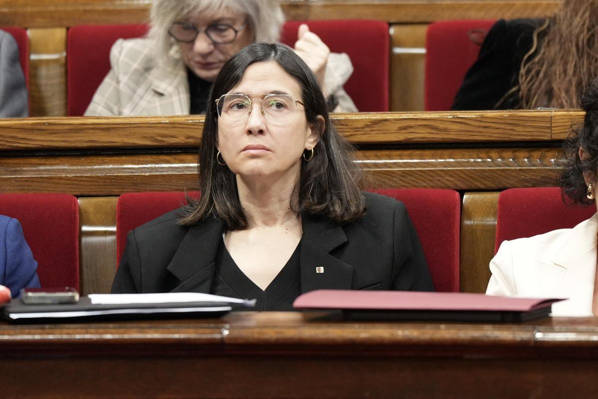 La consellera d'Interior, Núria Parlon, aquest dimecres a la sessió de control al Parlament