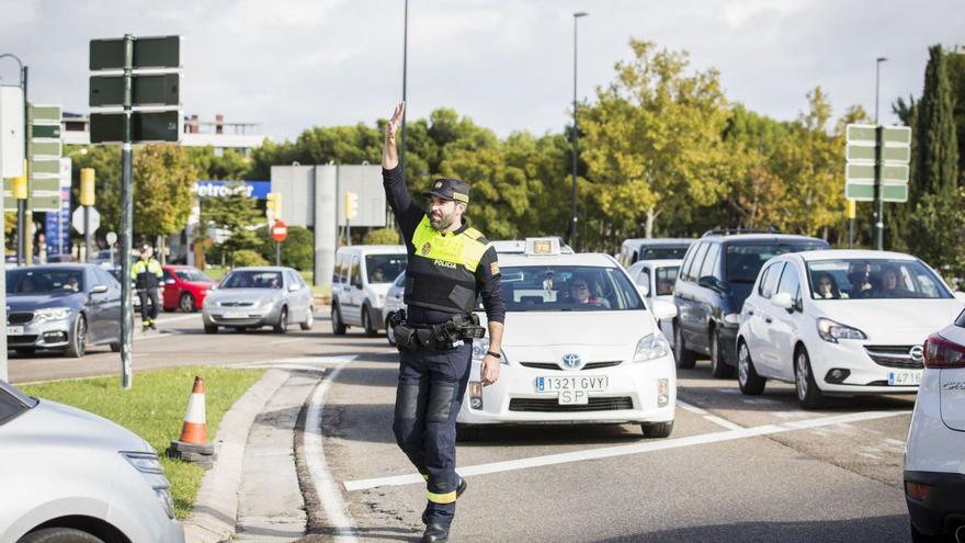 La Policía tramita 620 multas al día en Zaragoza por ir a más velocidad y aparcar mal