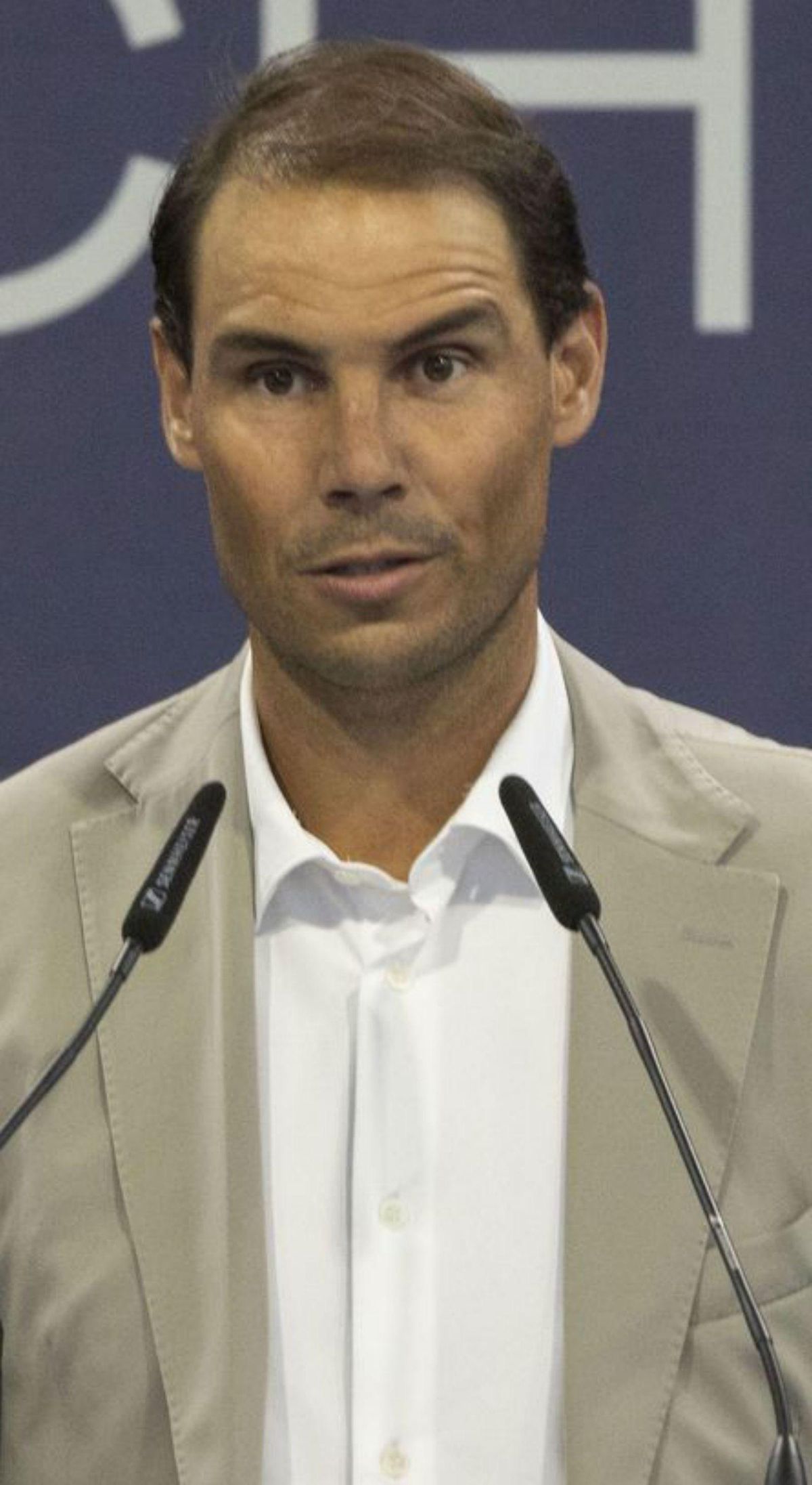 Nadal confirma la seva renúncia a Wimbledon i apunta als Jocs Nadal confirma la seva renúncia a Wimbledon i apunta als Jocs