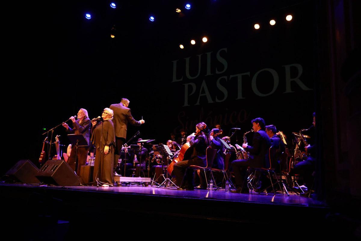 El Luis Pastor más sinfónico llena el Gran Teatro de Cáceres
