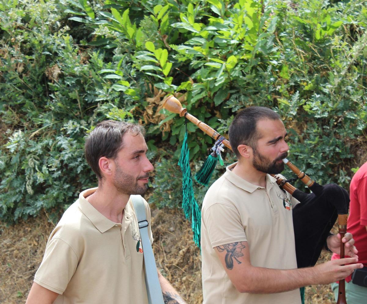 Dani y José durante una alborada
