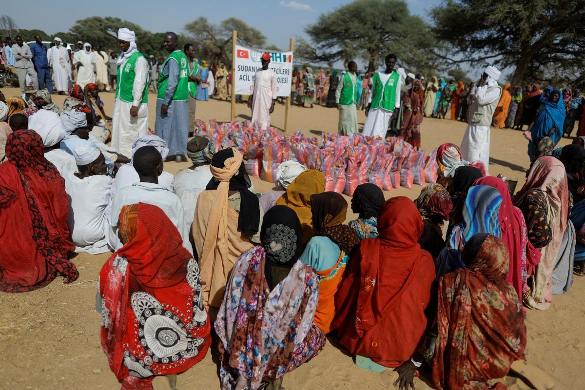 Refugiados sudaneses buscan asilo en El Chad