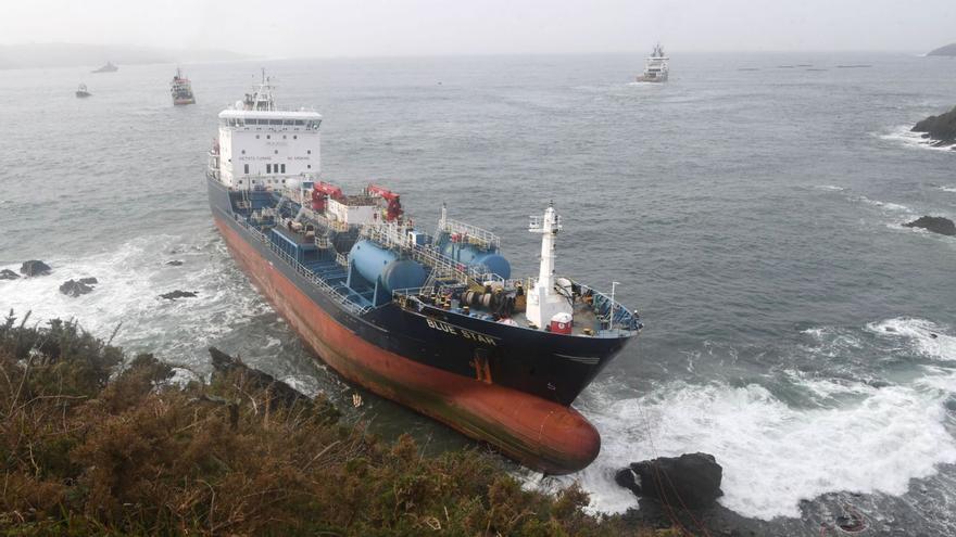 Más de 250.000 buques con cargas peligrosas han navegado por Fisterra desde el ‘Prestige’