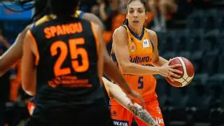 Cristina Ouviña, candidata a MVP nacional y mejor base de la LF Endesa