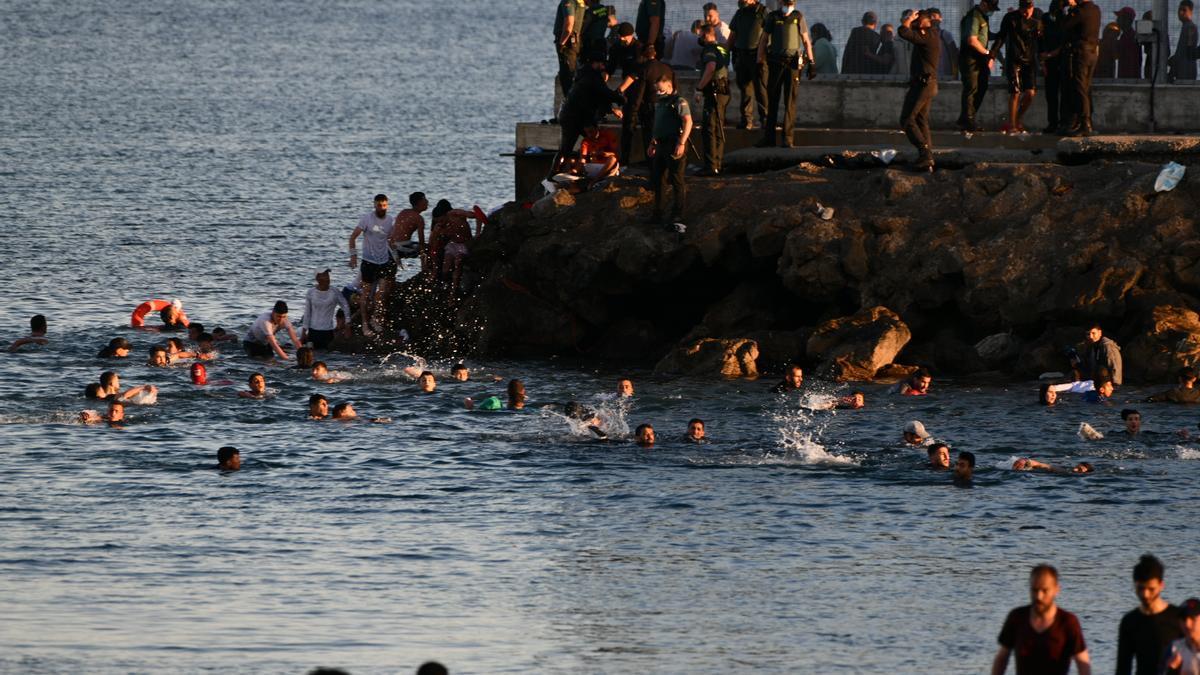 La playa de El Tarajal, zona cero de la crisis migratoria de Ceuta