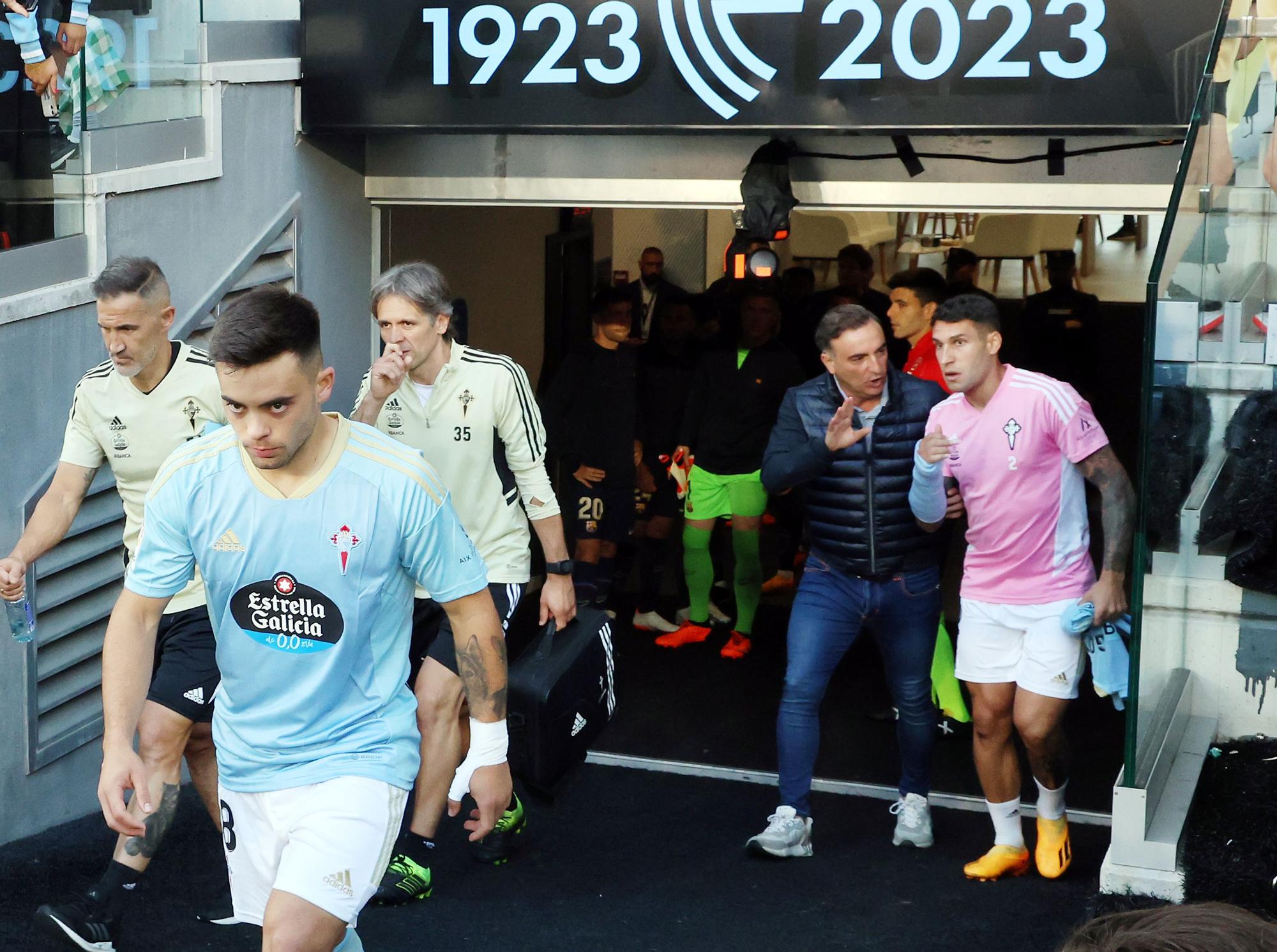 Lágrimas de felicidad en Balaídos: otro final de temporada agónico del Celta