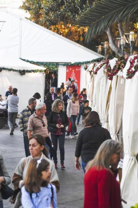 LAS PALMAS DE GRAN CANARIA 02-01-2018 LAS PALMAS DE GRAN CANARIA.Feria de Artesanía San Telmo 2019 .  FOTOS: JUAN CASTRO