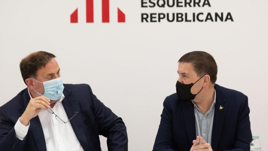 ERC i Bildu es postul·len com a garants que Vox no governarà