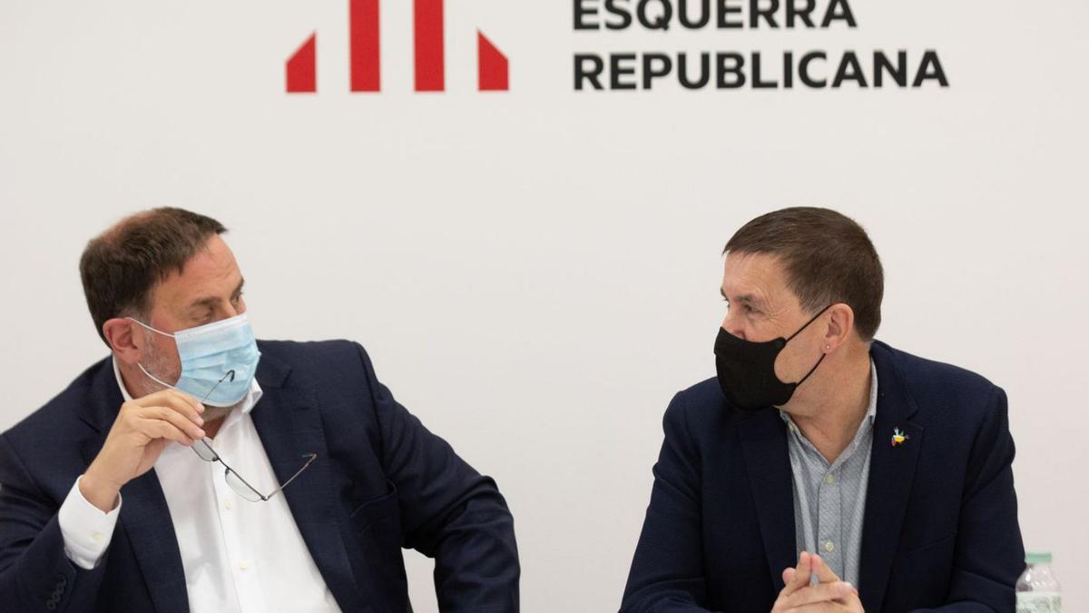 Junqueras i Otegi durant la seva reunió a Barcelona. | EUROPA PRESS