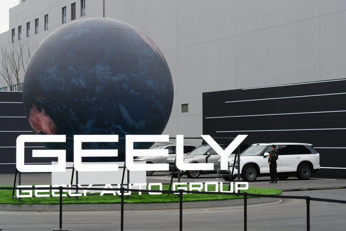 El grupo Geely prepara su desembarco en València.