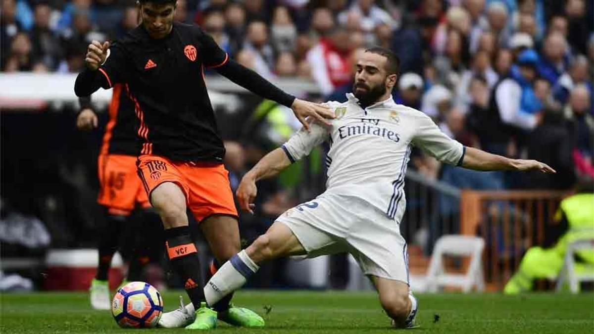 Gil Manzano pita en el Real Madrid - Valencia