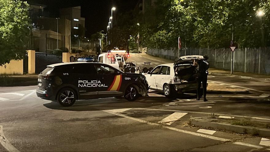 Una espectacular persecución policial en Cáceres termina con dos detenidos